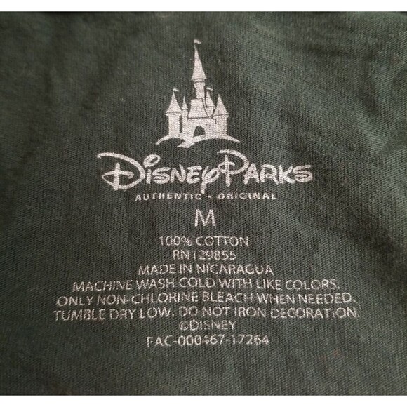 Disney Mickeys Very Merry Xmas Party Magic Kingdom 2017 Passholder Shirt M   A5 - Picture 5 of 5